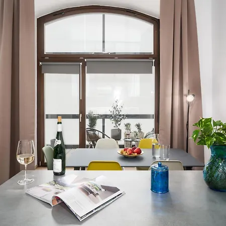 Days - Ac - Garage - Terrace - 2bdr Apartment