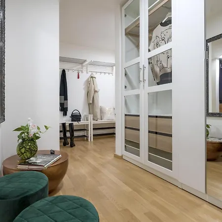 Days - Ac - Garage - Terrace - 2bdr Апартаменты *